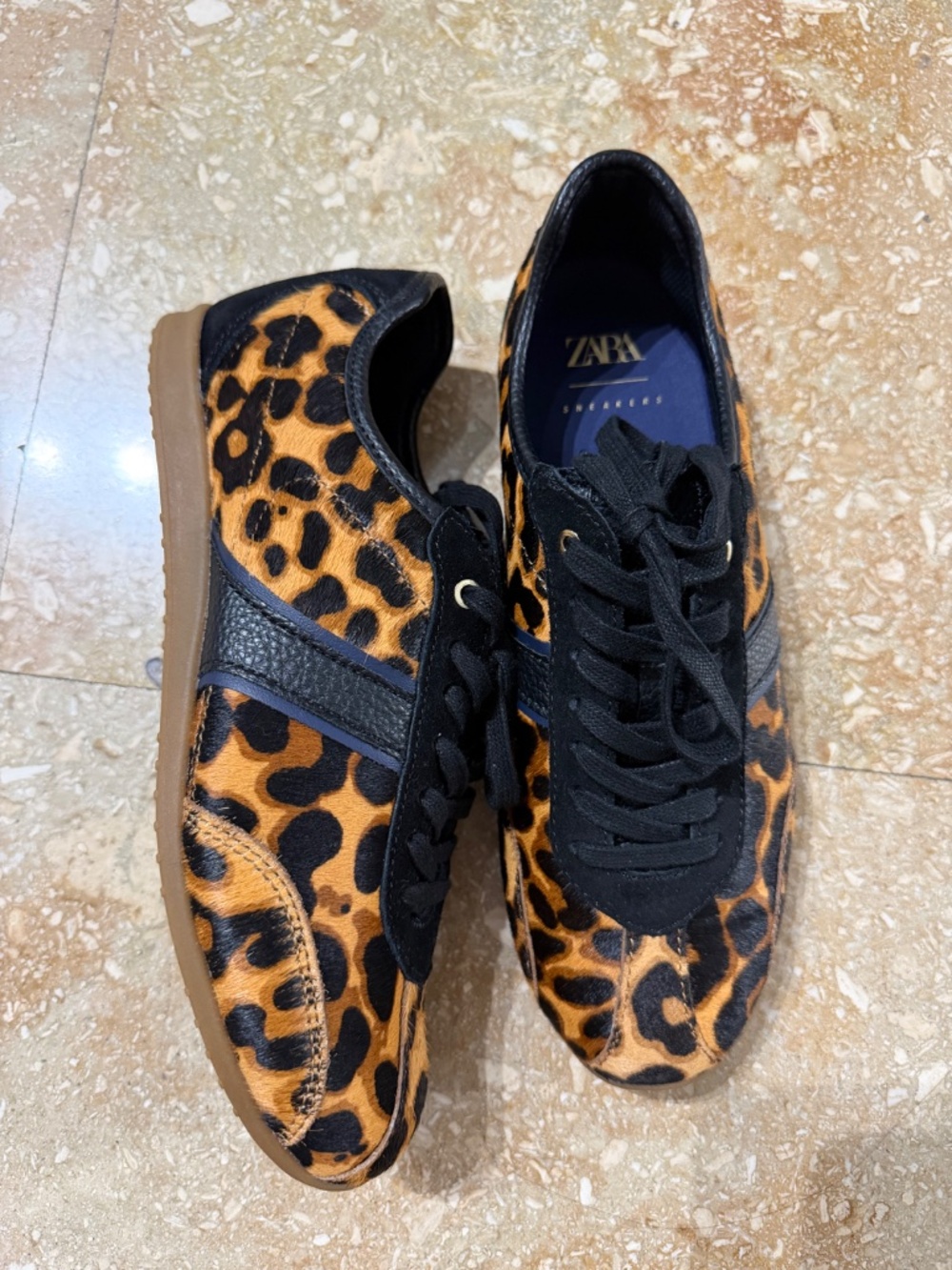 Shoes - Picture 5 of 5
